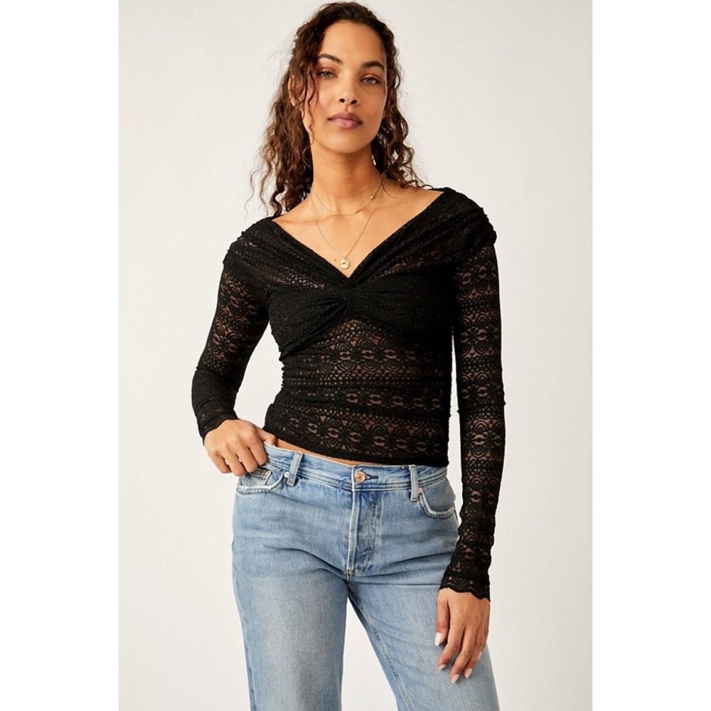 Free People Hold Me Closer Top Black Lace V-Neck Long Sleeve Shirt Large NWT NEW